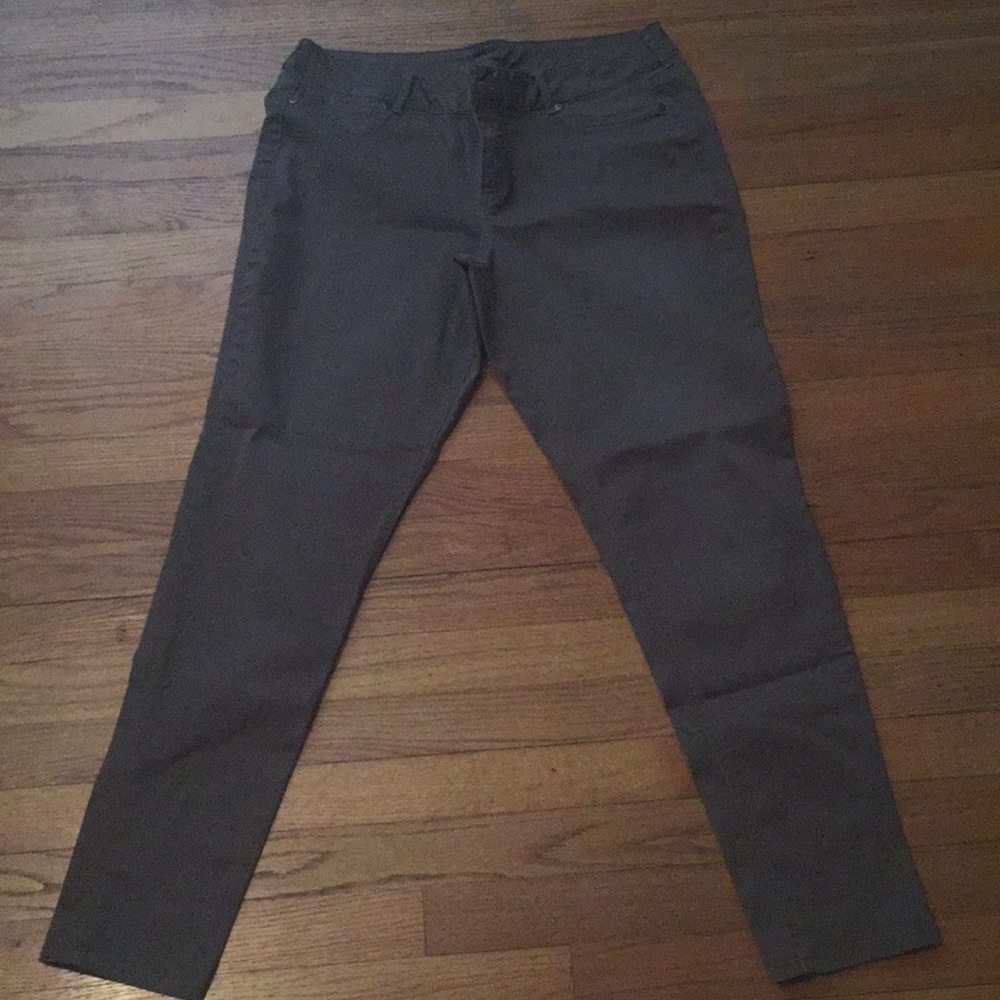 Maurice’s skinny leg pants